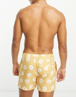New Look Lilypad Swim Shorts In Yellow