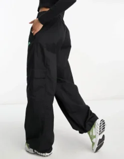 Nike Dance Woven Multi Pocket Cargo Trousers In