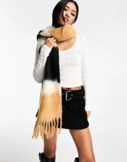 Pieces Soft Tassle Scarf In Gradient