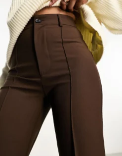Pull&Bear High Waisted Tailored Straight Leg Trouser With Front Seam In Chocolate