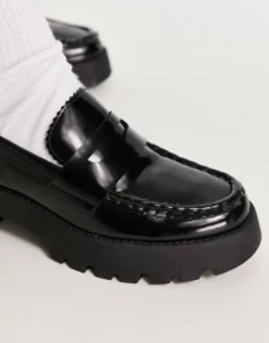 Schuh Levi Chunky Loafer In