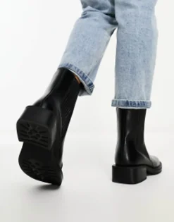 Simmi London Leroy Chelsea Boot In