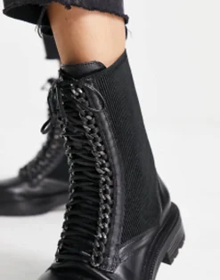 Simply Be Wide Fit Leather Pull On Chelsea Flat Ankle Boots With Cleated Sole In