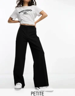 Stradivarius Petite Tailored Straight Trouser In