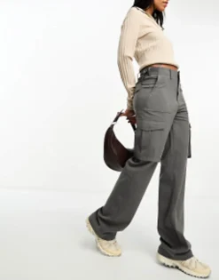 Stradivarius Tailored Adjustable Waist Cargo In