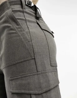 Stradivarius Tailored Adjustable Waist Cargo In