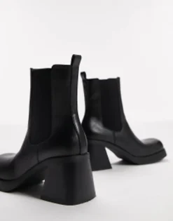 Topshop Bay Square Toe Heeled Chelsea Boot In