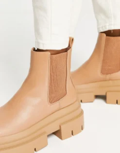 Topshop Brody Chunky Chelsea Boot In