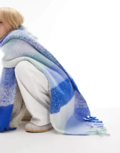 Topshop Scarlett Blanket Check Scarf In