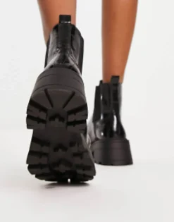 Topshop Wide Fit Bella Chunky Chelsea Boot In Croc