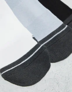 Under Armour Performance Tech 3 Pack Crew Socks In Grey White And Black