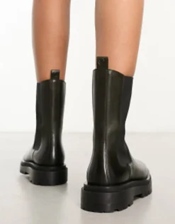 Walk London Dana Chelsea Boots In Leather